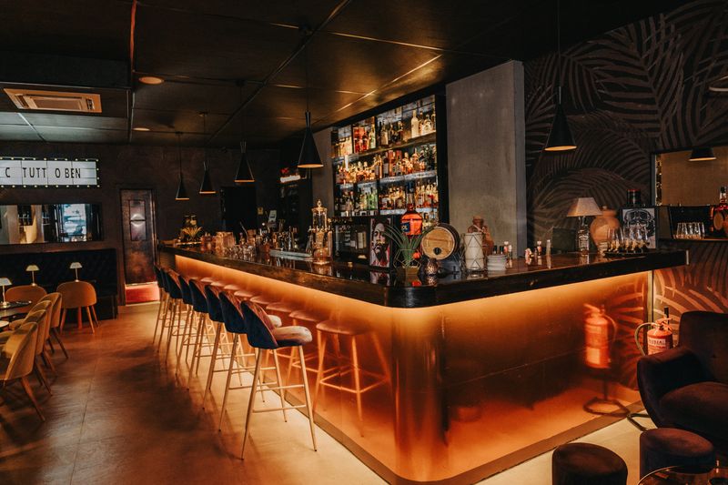 Chopt bar and lounge area with modern design